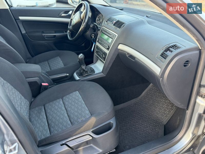 Универсал Skoda Octavia 2013 в Сарнах