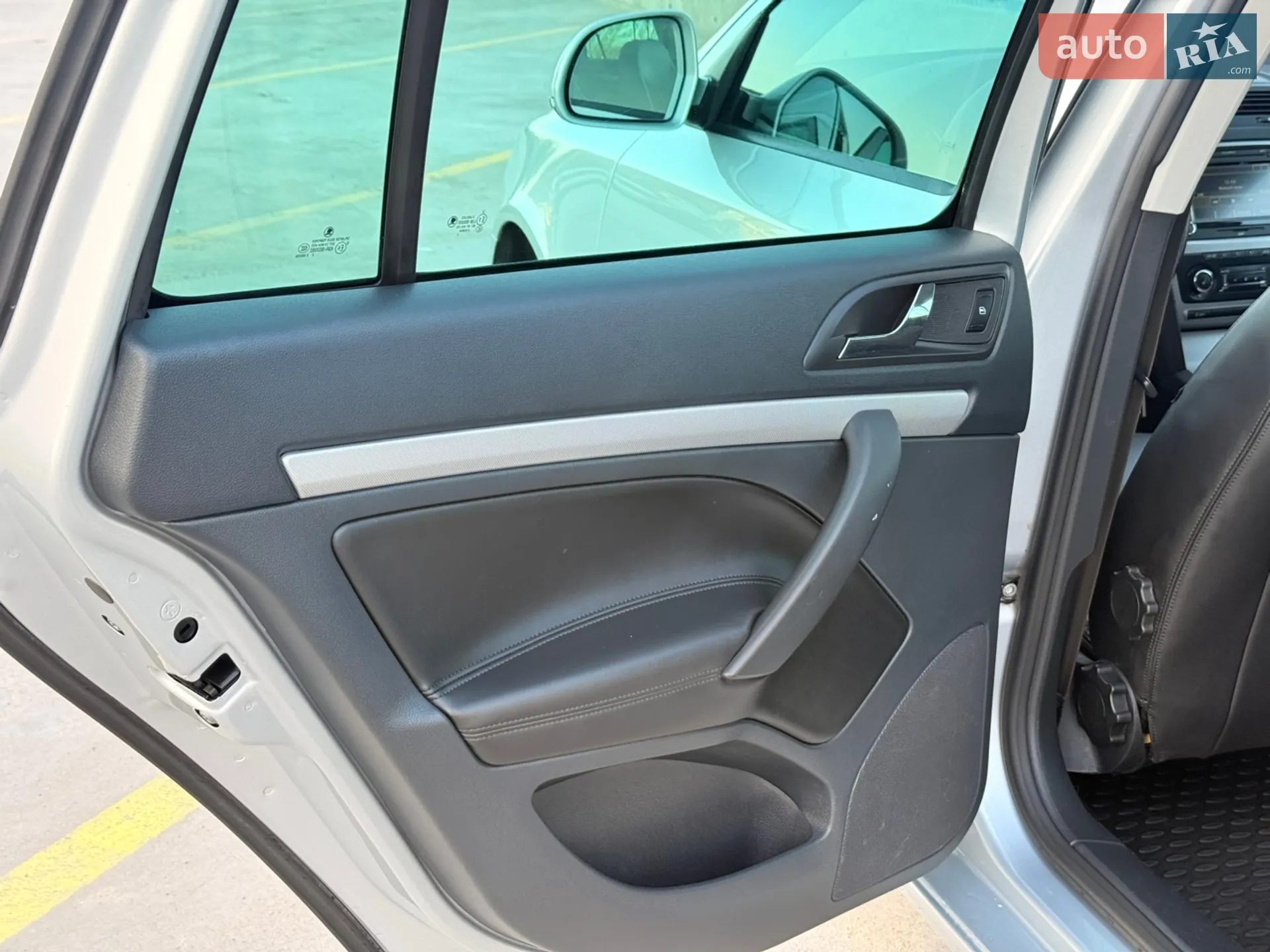 2012 Skoda Octavia - мініатюра 17