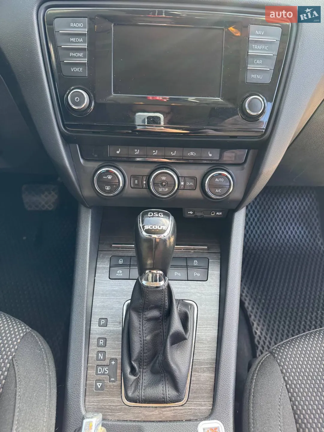 2014 Skoda Octavia - мініатюра 17