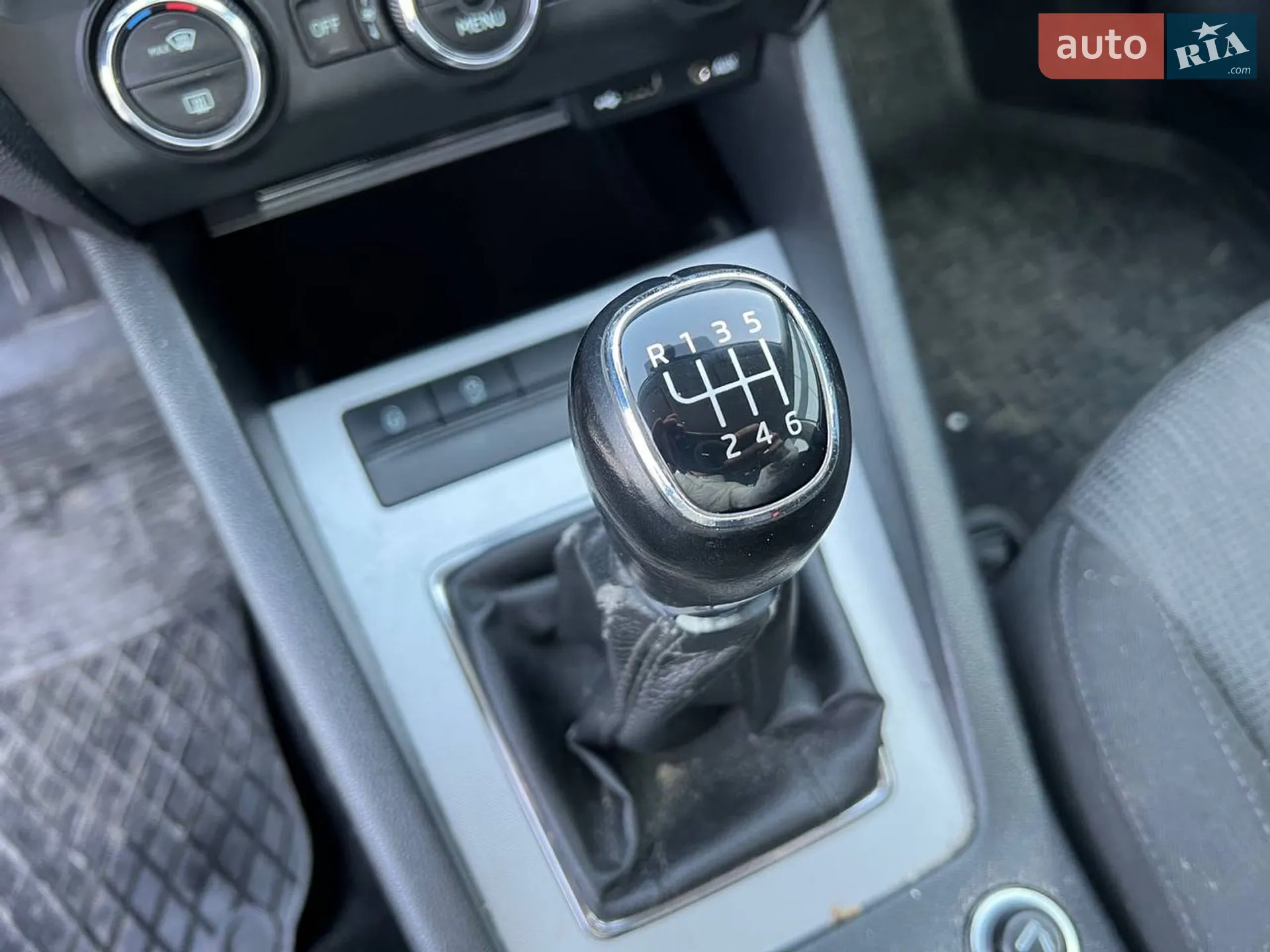 2016 Skoda Octavia - мініатюра 30