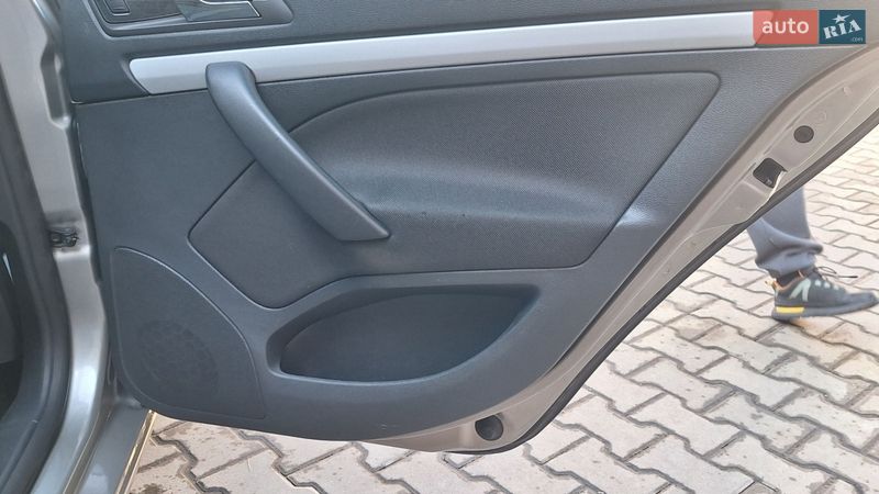 Универсал Skoda Octavia 2010 в Калуше