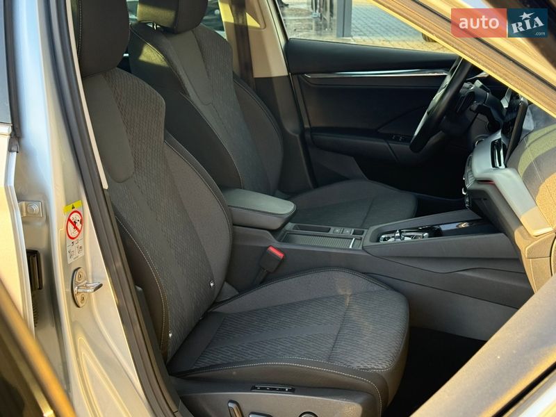 Универсал Skoda Octavia 2021 в Львове