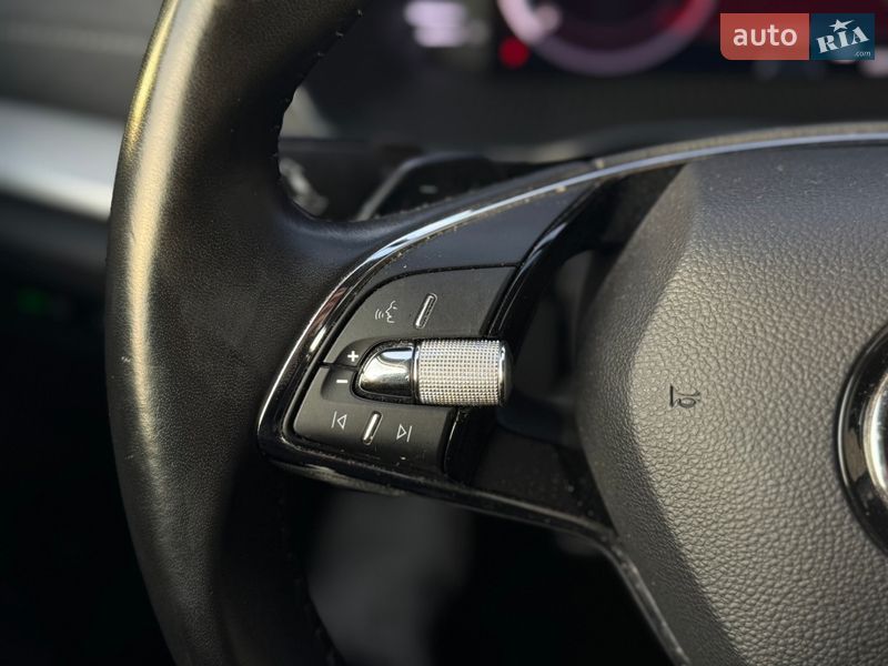 Универсал Skoda Octavia 2021 в Львове