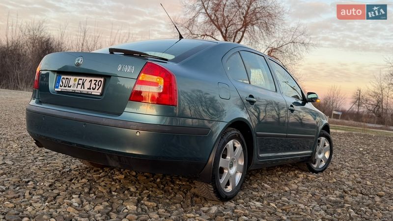 Лифтбек Skoda Octavia 2006 в Самборе