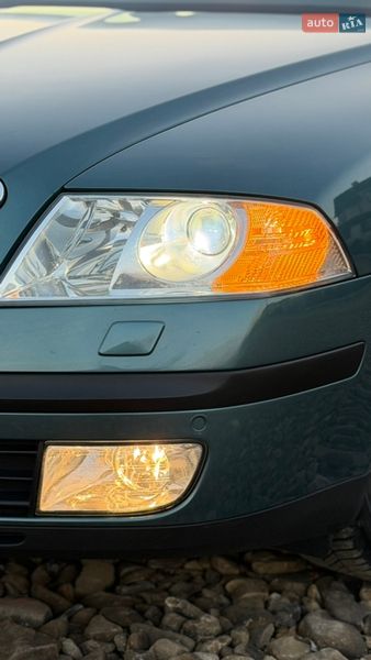 Лифтбек Skoda Octavia 2006 в Самборе