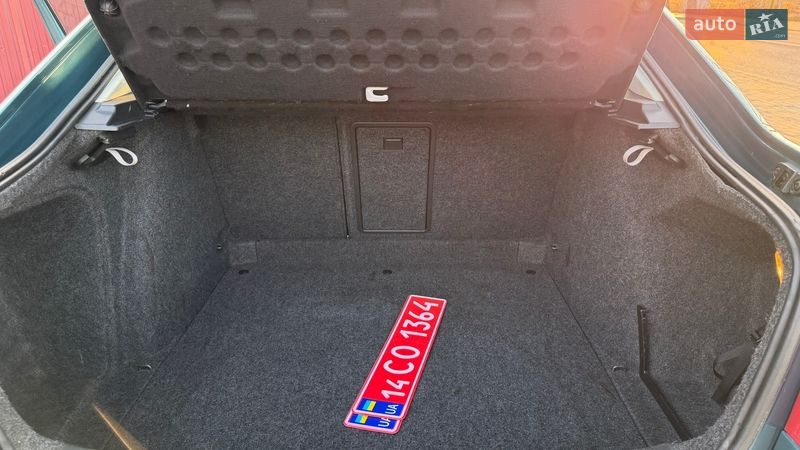 Лифтбек Skoda Octavia 2006 в Самборе