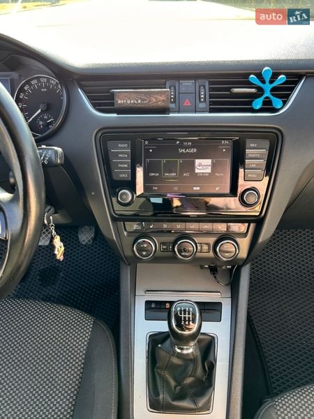Универсал Skoda Octavia 2016 в Львове