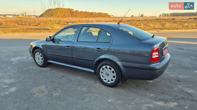 Лифтбек Skoda Octavia 2010 в Виннице