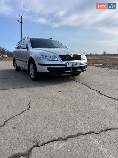 Универсал Skoda Octavia 2008 в Умани
