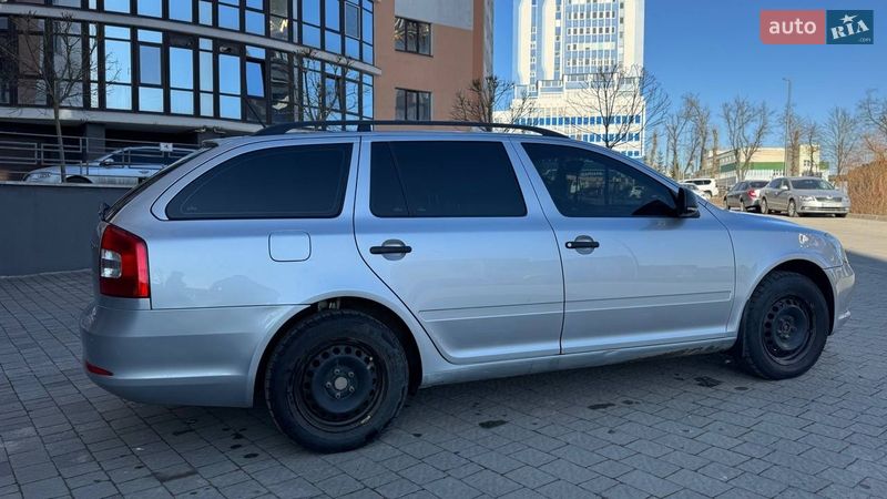 Универсал Skoda Octavia 2011 в Ивано-Франковске