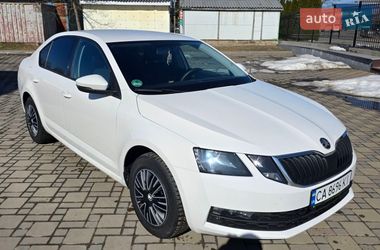 Ліфтбек Skoda Octavia 2019 в Умані