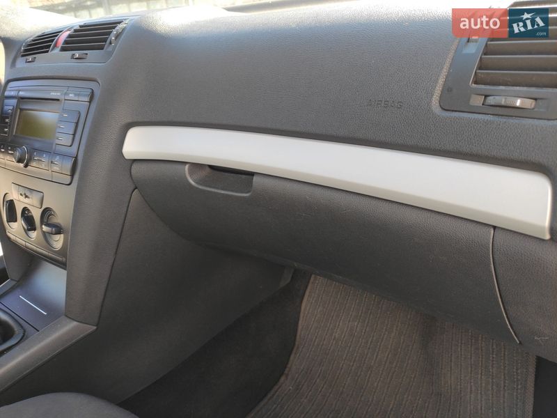 Лифтбек Skoda Octavia 2008 в Киеве