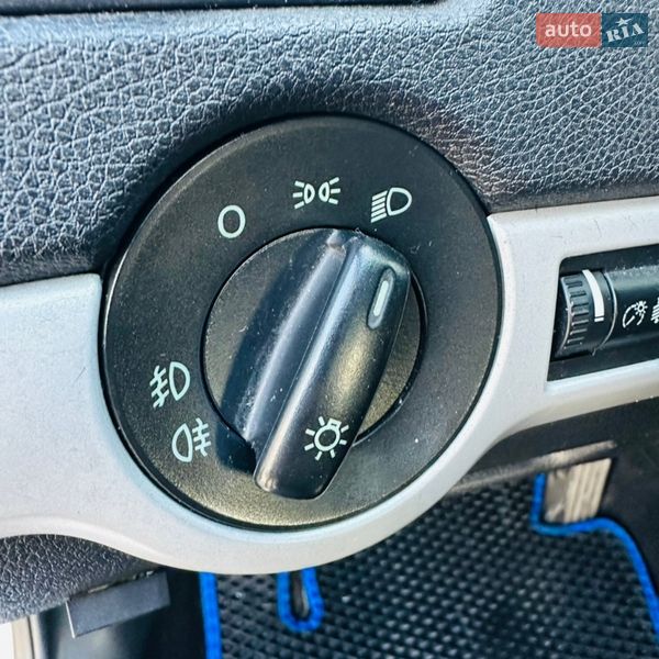 Лифтбек Skoda Octavia 2006 в Львове