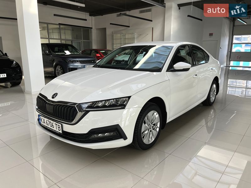 Лифтбек Skoda Octavia 2021 в Хмельницком