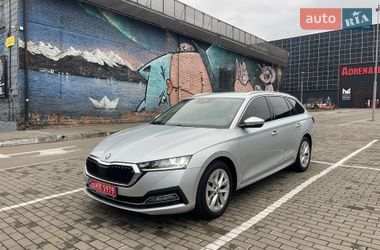 Універсал Skoda Octavia 2020 в Луцьку