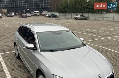 Універсал Skoda Octavia 2020 в Луцьку