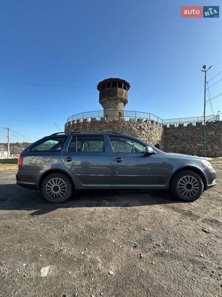 Универсал Skoda Octavia 2008 в Звягеле