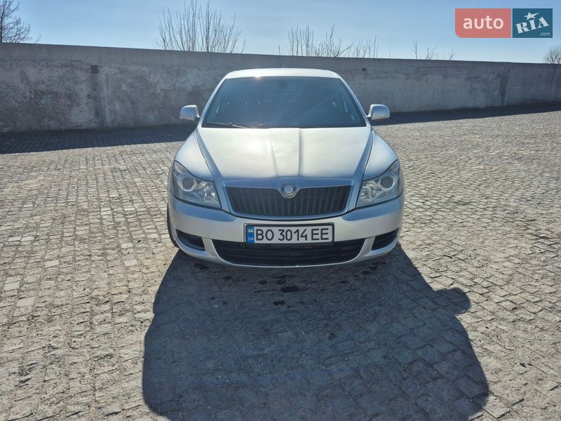 Лифтбек Skoda Octavia 2008 в Кременце
