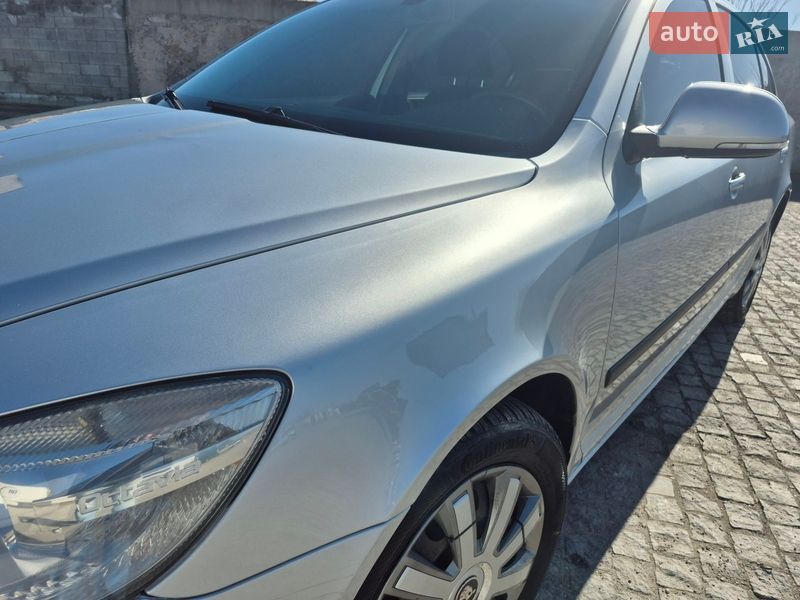 Лифтбек Skoda Octavia 2008 в Кременце