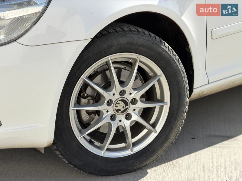 Универсал Skoda Octavia 2012 в Луцке