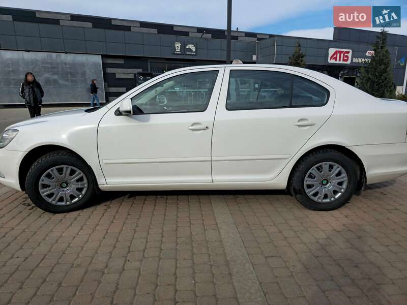 Лифтбек Skoda Octavia 2012 в Ужгороде