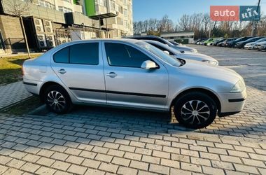 Лифтбек Skoda Octavia 2006 в Львове