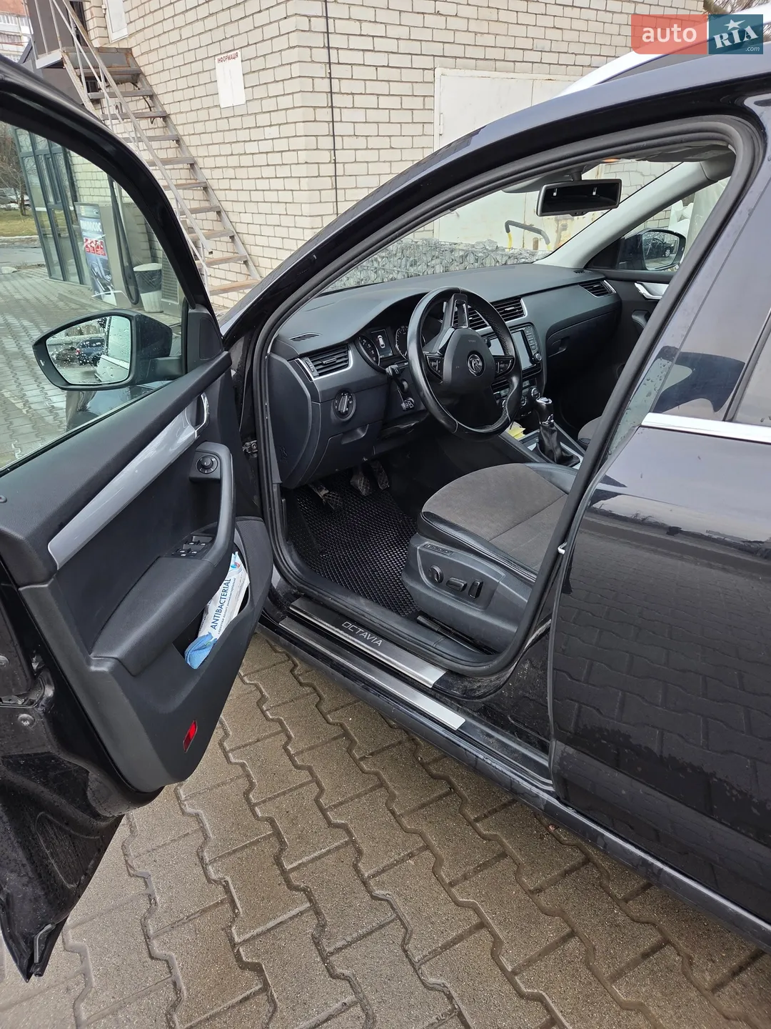 2016 Skoda Octavia - мініатюра 10