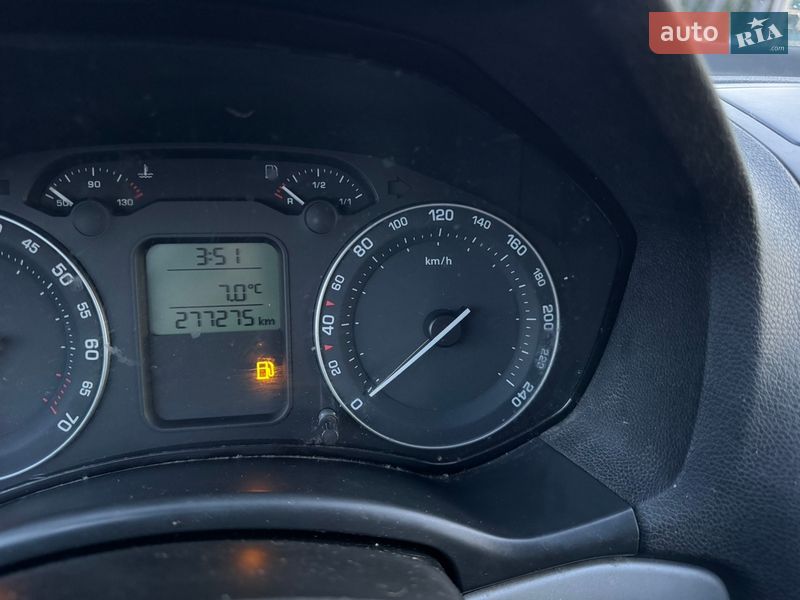 Универсал Skoda Octavia 2007 в Сарнах