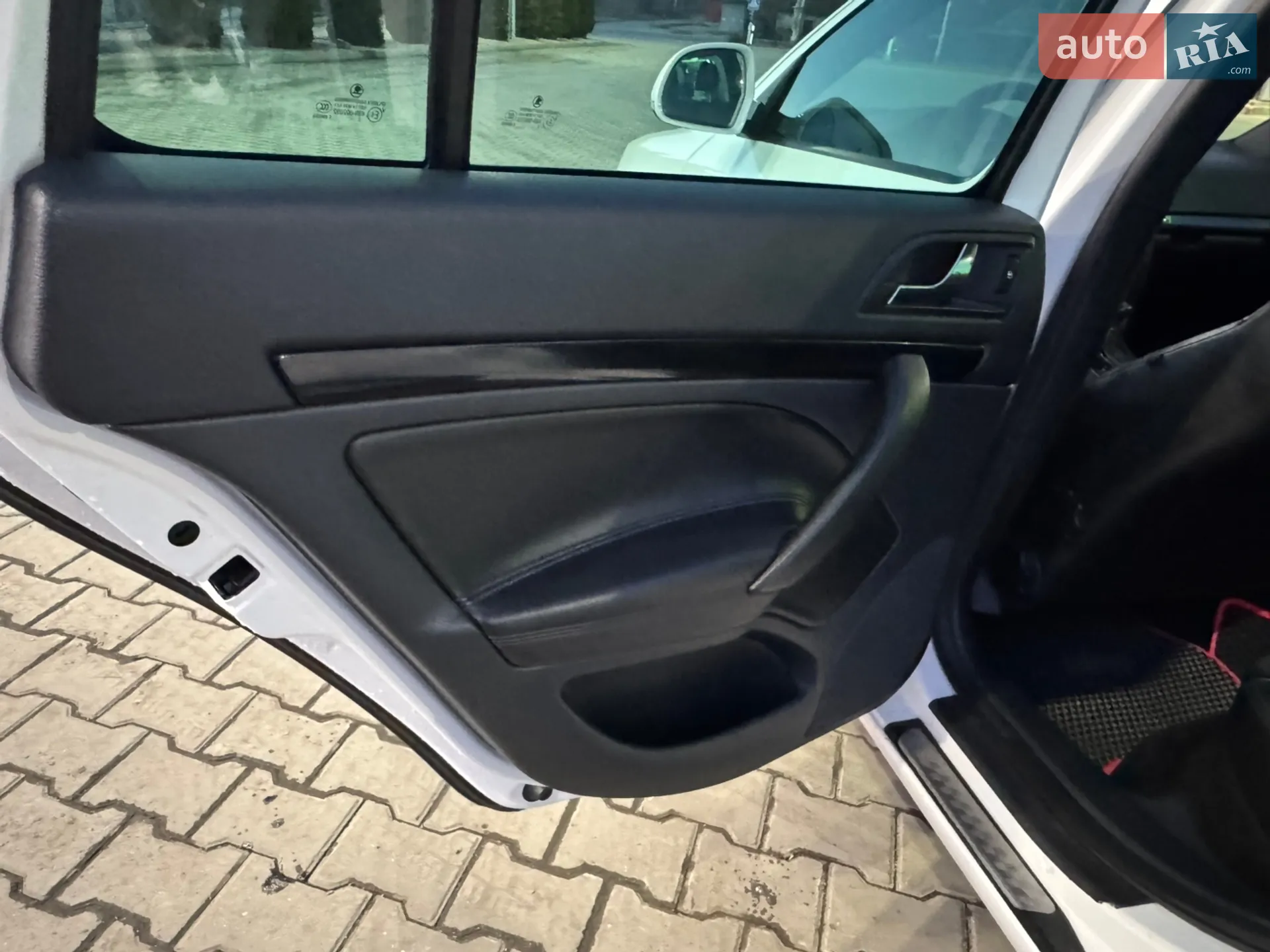 2013 Skoda Octavia - мініатюра 30