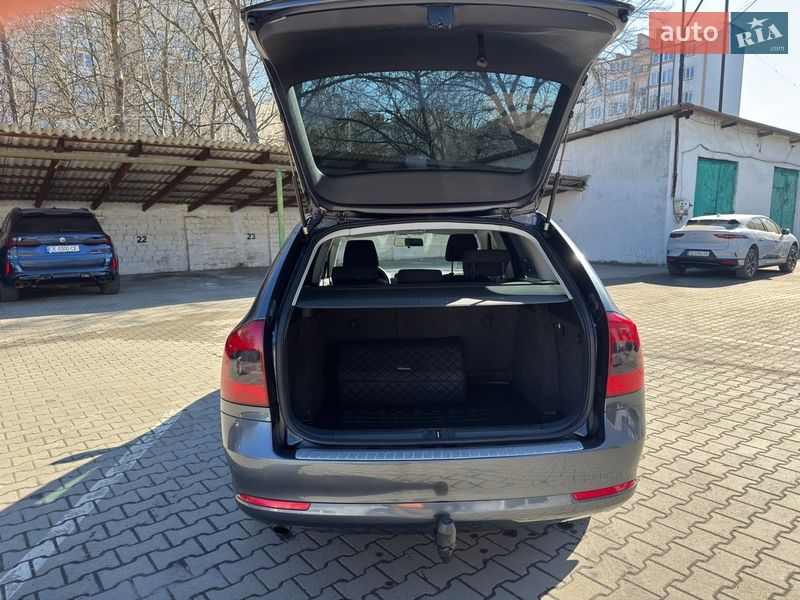 Универсал Skoda Octavia 2012 в Черновцах