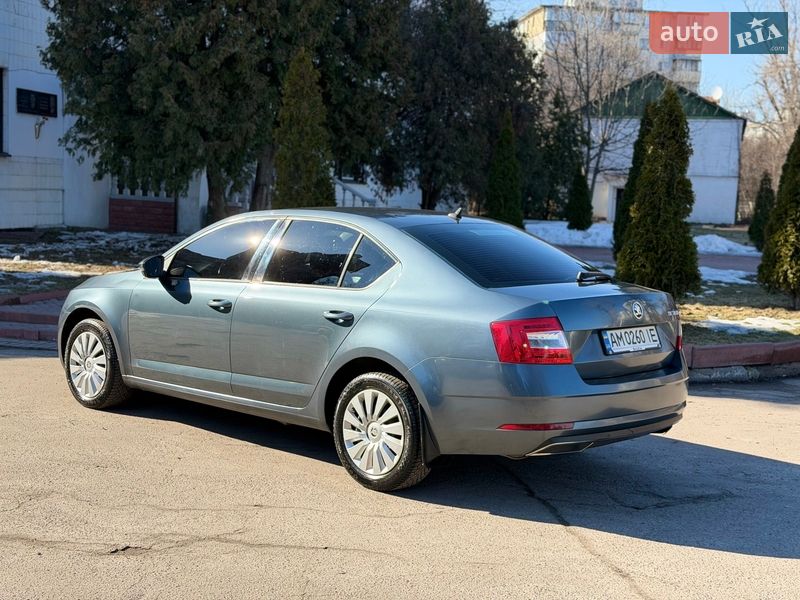 Лифтбек Skoda Octavia 2018 в Киеве
