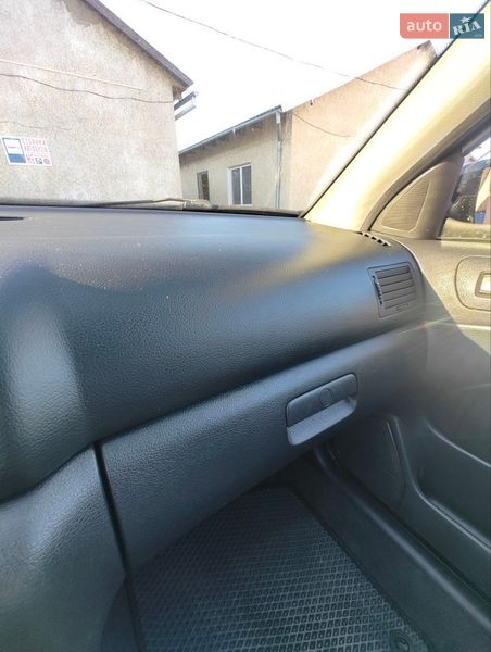 Лифтбек Skoda Octavia 2003 в Тарутине