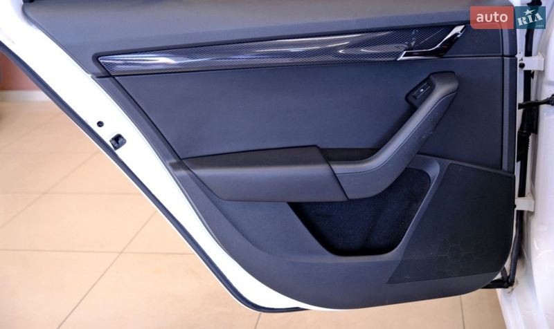 Универсал Skoda Octavia 2015 в Одессе фото 42 Универсал Skoda Octavia 2015 в Одессе