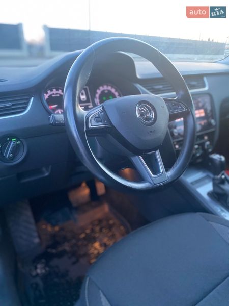 Лифтбек Skoda Octavia 2019 в Луцке