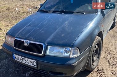 Ліфтбек Skoda Octavia 2000 в Києві