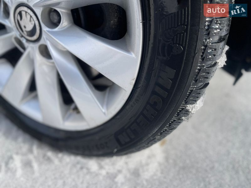 Лифтбек Skoda Octavia 2015 в Харькове