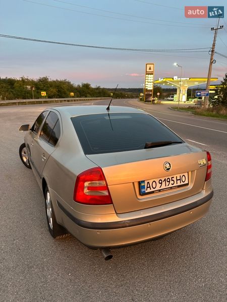 Лифтбек Skoda Octavia 2005 в Виноградове