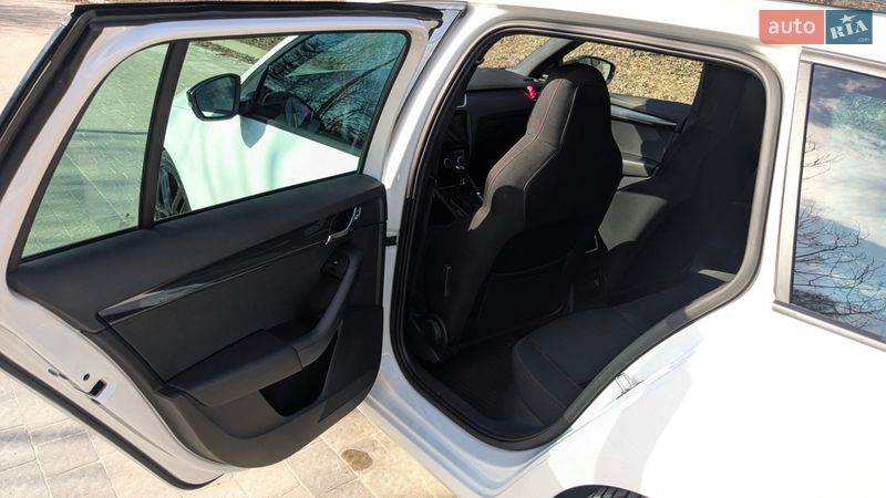 Універсал Skoda Octavia 2017 в Львові