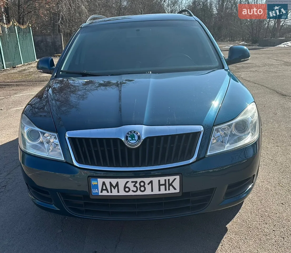 2010 Skoda Octavia - мініатюра 21