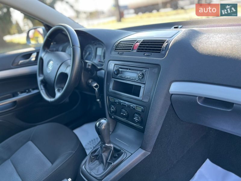 Универсал Skoda Octavia 2008 в Староконстантинове