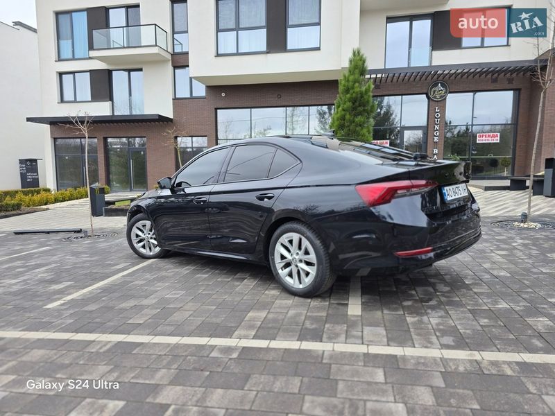 Лифтбек Skoda Octavia 2020 в Ужгороде
