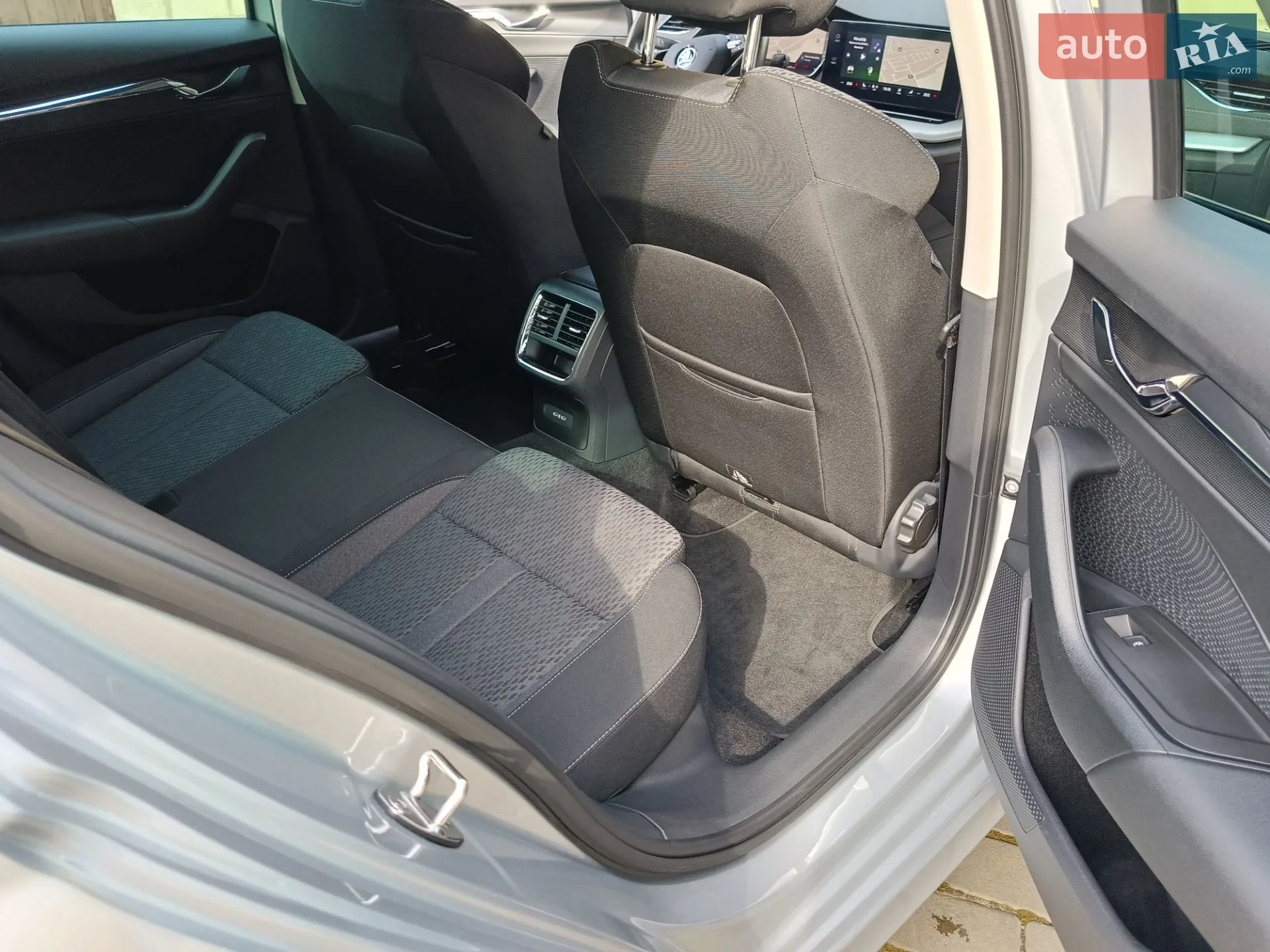 2022 Skoda Octavia - мініатюра 25