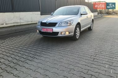 Лифтбек Skoda Octavia 2011 в Луцке