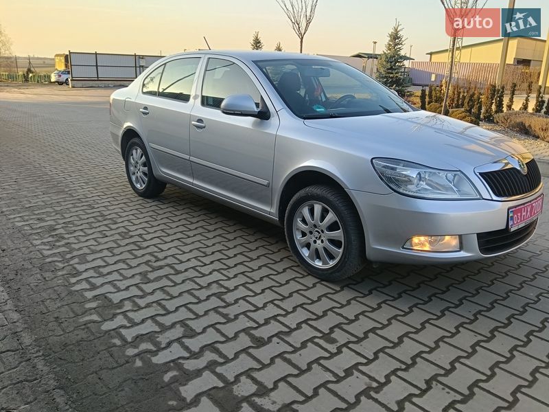 Лифтбек Skoda Octavia 2011 в Луцке фото 5 Лифтбек Skoda Octavia 2011 в Луцке