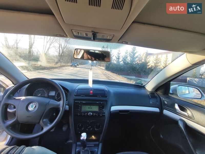 Лифтбек Skoda Octavia 2006 в Крыжополе