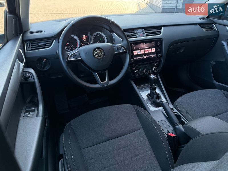 Универсал Skoda Octavia 2019 в Луцке