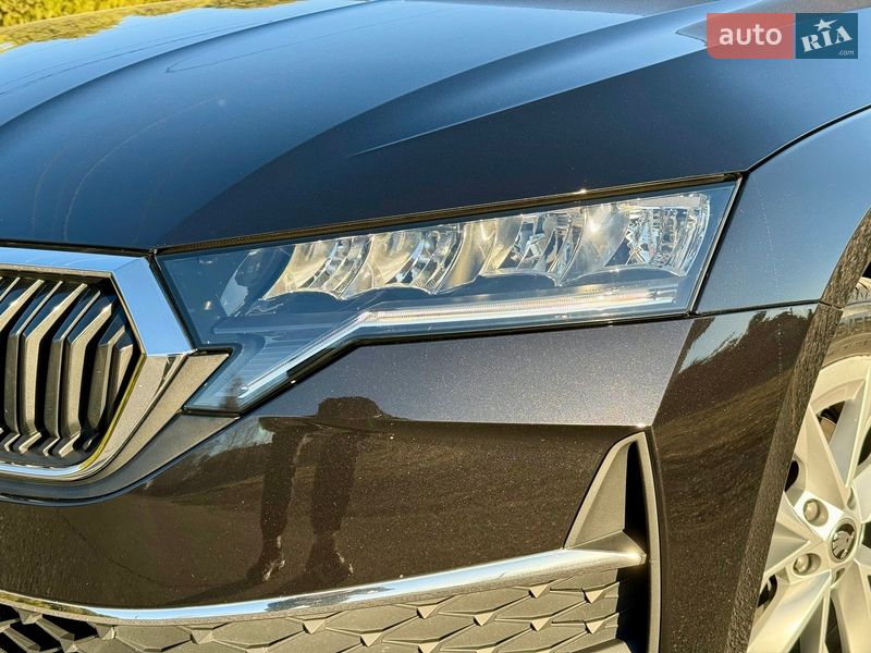 Лифтбек Skoda Octavia 2024 в Днепре