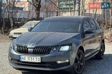 Универсал Skoda Octavia 2017 в Днепре