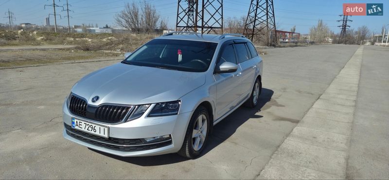 Универсал Skoda Octavia 2019 в Днепре