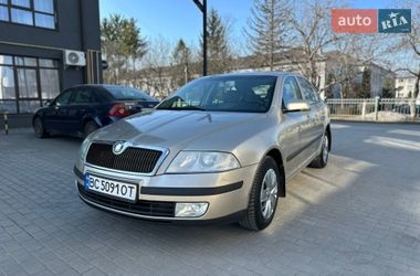 Лифтбек Skoda Octavia 2004 в Кременце